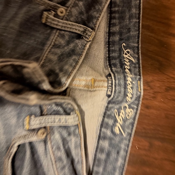 American Eagle Outfitters Dark Blue Denim Jeans - Picture 2 of 5